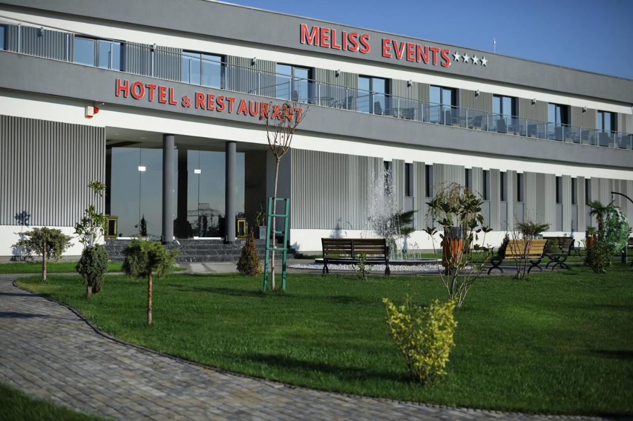 Meliss Events Otel Craiova Dış mekan fotoğraf