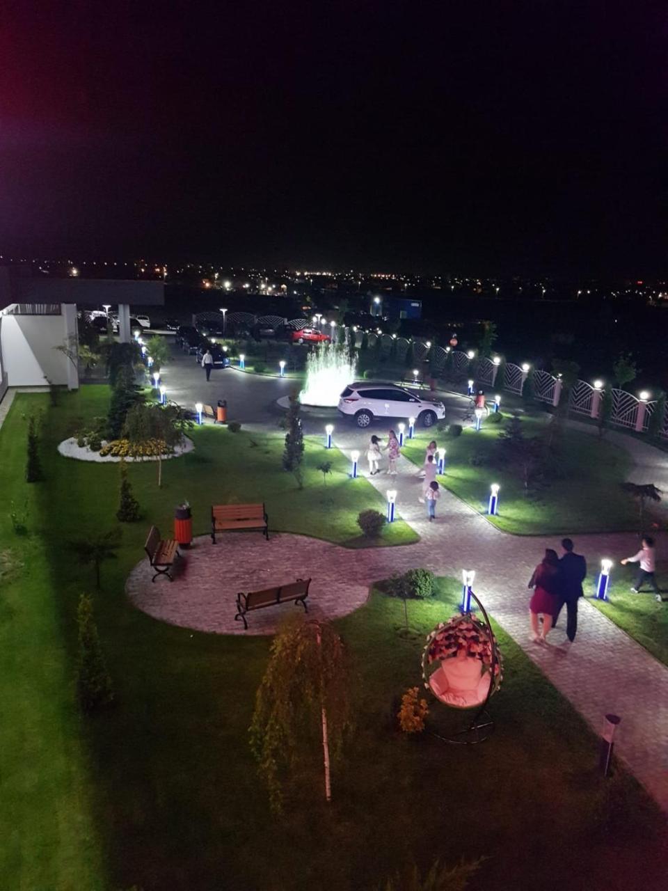 Meliss Events Otel Craiova Dış mekan fotoğraf